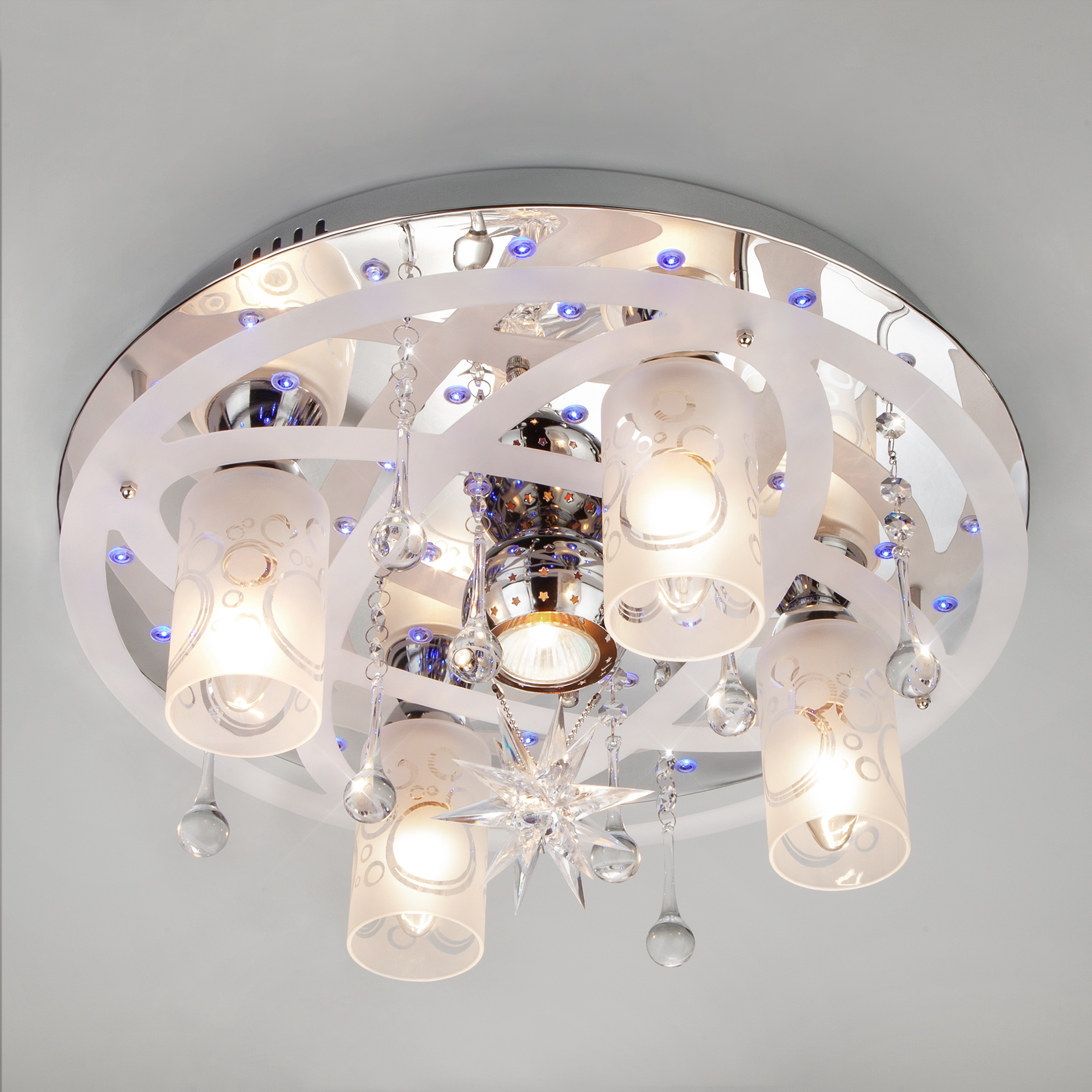 Потолочная люстра с пультом Persey Eurosvet 70202/5 хром/синий+красный+фиолетовый